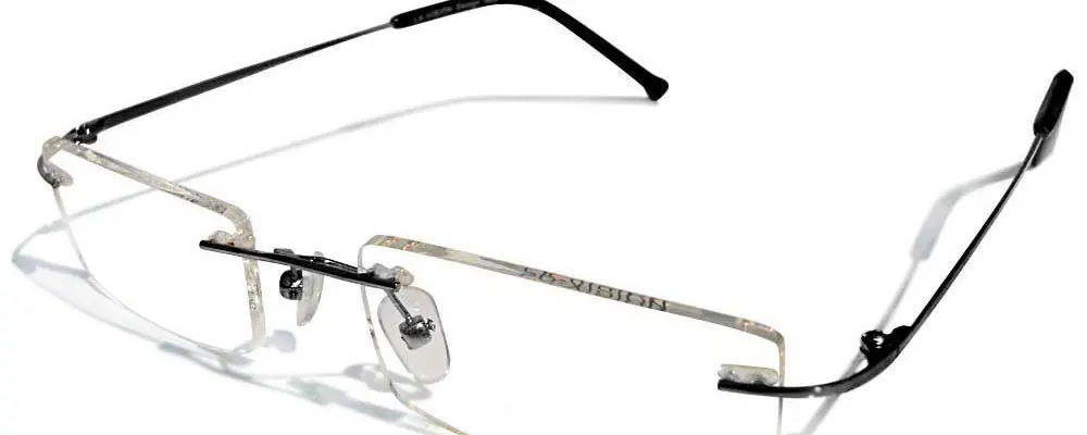Black eyeglasses online India
